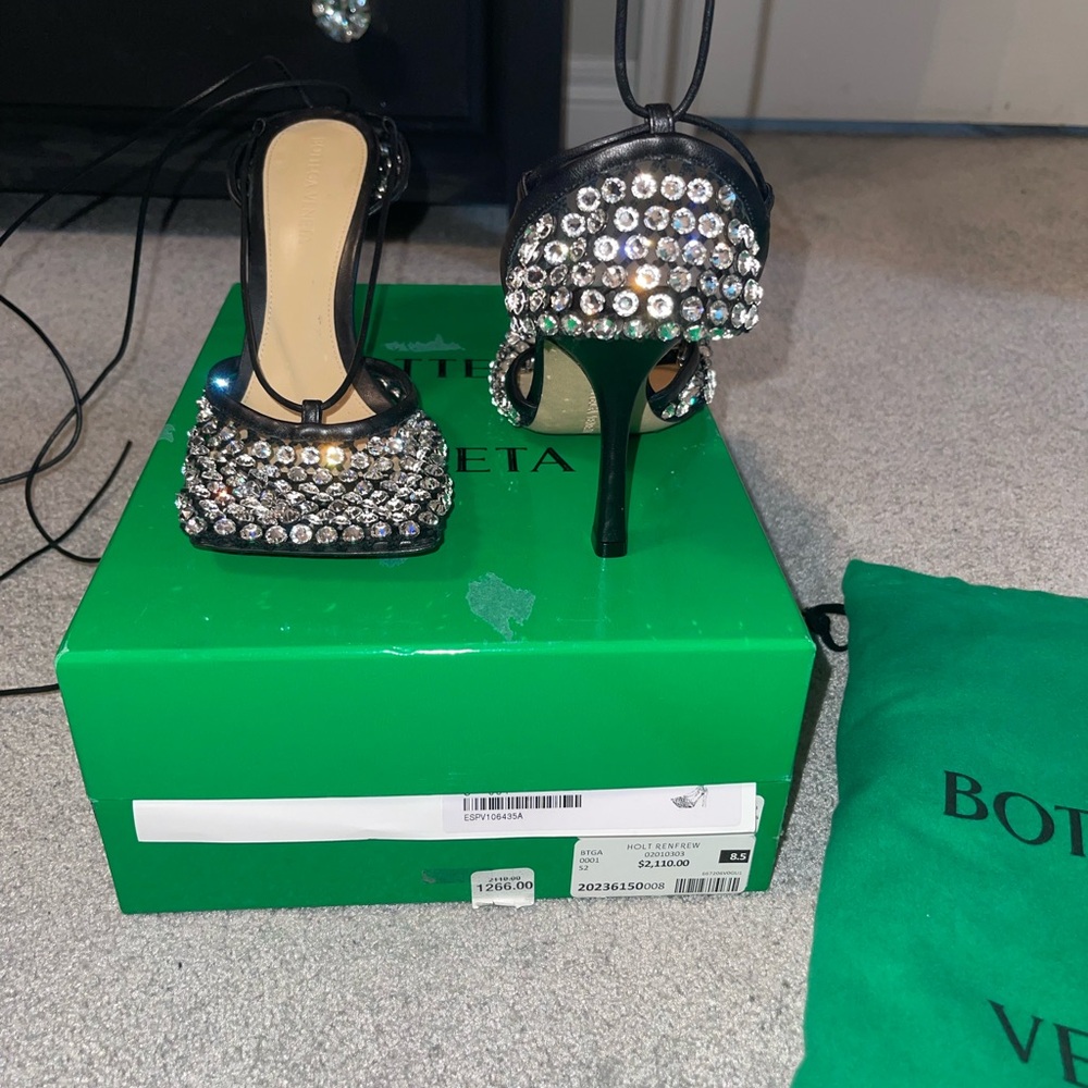 Bottega Veneta Black Crystal-Embellished Heels 38.5 Brand New in Box - Picture 3 of 9